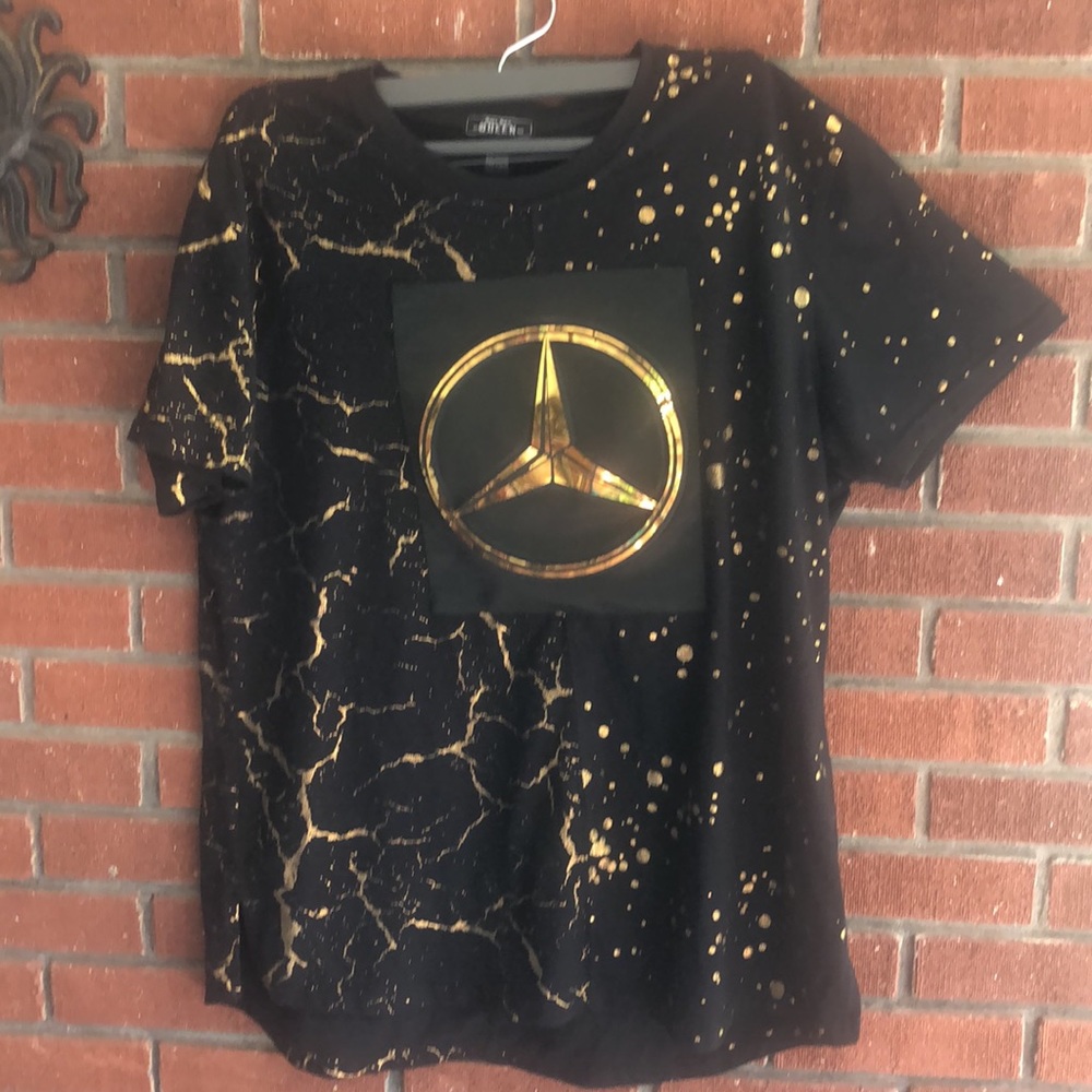 BareFox Queen t shirt.size 2xl